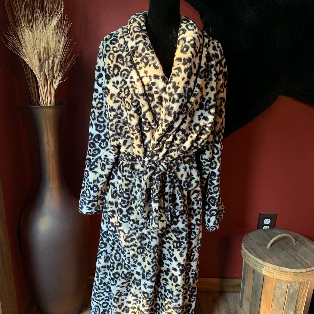 Plush robe